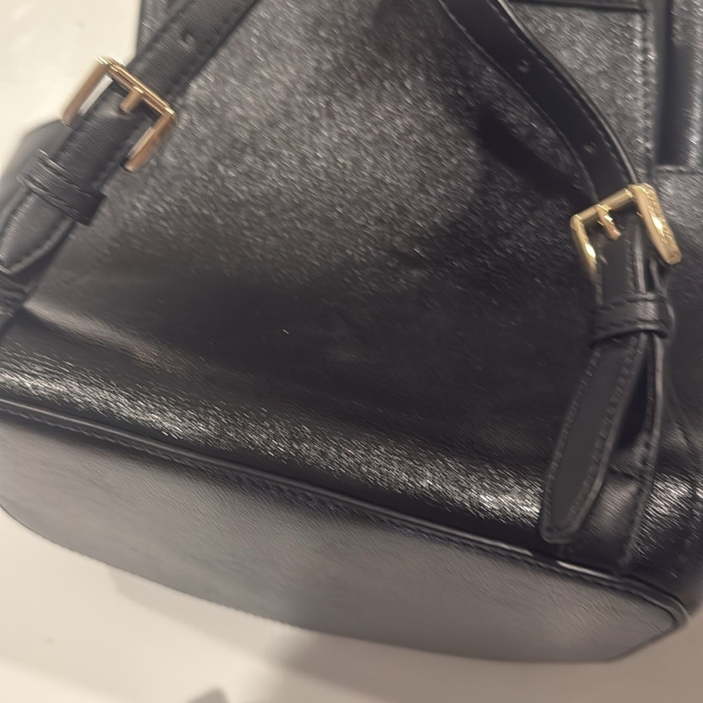 MICHAEL KORS MK LEATHER BLACK MEDIUM BACKPACK - Picture 5 of 9